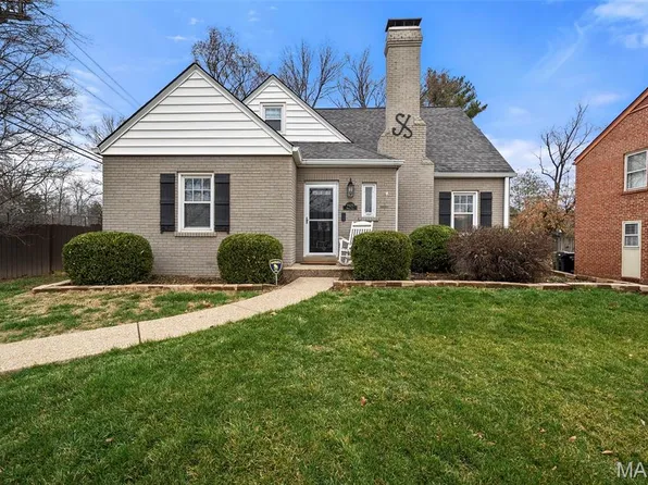 9425 White Ave, Saint Louis, MO 63144