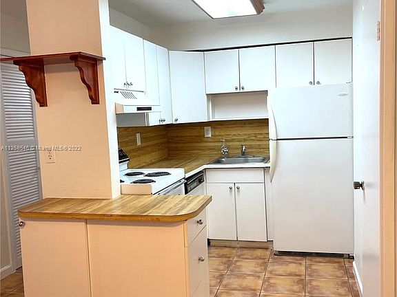 5th image of 8701 SW 141st St APT G8