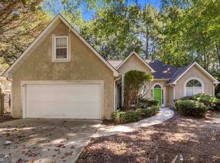 393 Victoria Ln, Stockbridge, GA 30281