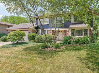 1502 Cantigny Way, Wheaton, IL 60189