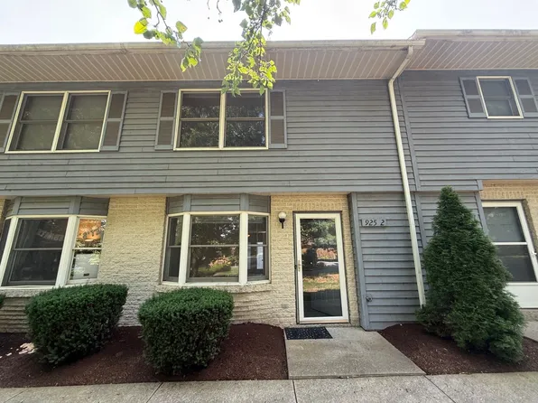 925 W Whitehall Rd APT 2, State College, PA 16801