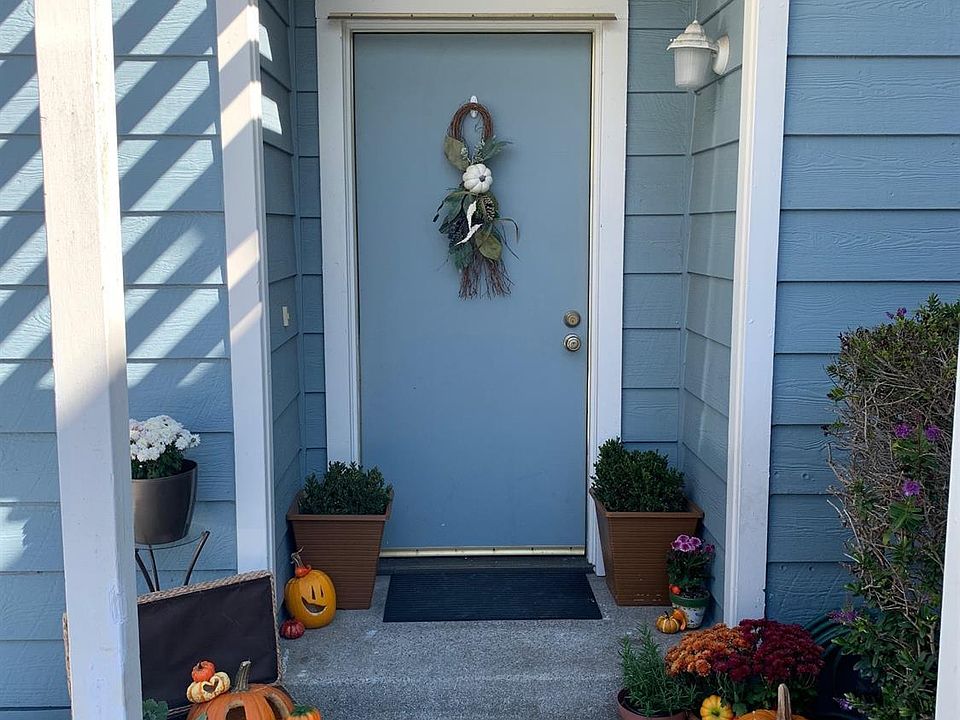 1st image of 287 Barbara Ln