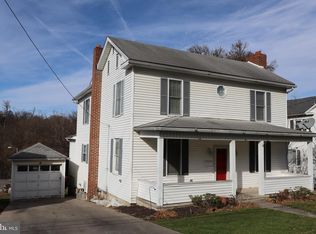 503 E Freedom Ave, Burnham, PA 17009