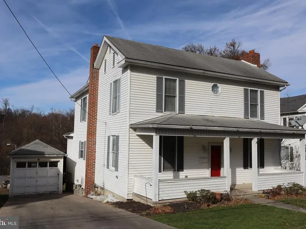 503 E Freedom Ave, Burnham, PA 17009