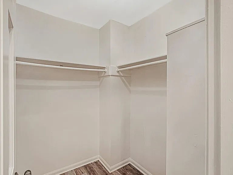 15070 Kimberley Ct — Photo 31