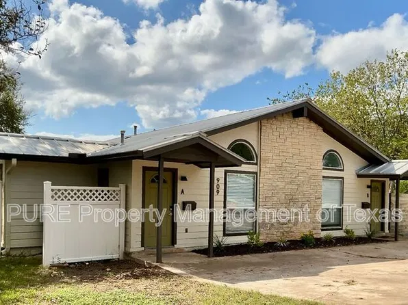 909 Hill Wood Dr #A, Austin, TX 78745