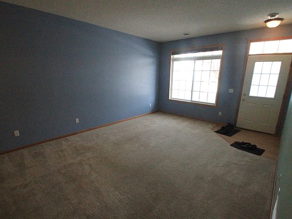 4th image of 13377 Europa Ct N Unit 6