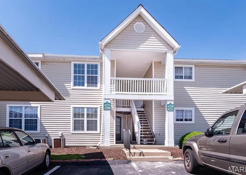 1st image of 4225 Canal Dr