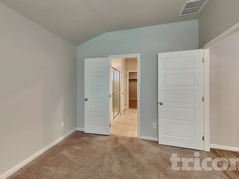 13658 Paxton Blvd — Photo 7