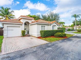 11276 NW 58th Ter, Doral, FL 33178