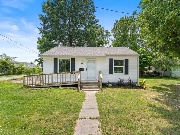 448 8th St, North Vernon, IN 47265