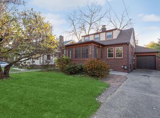 1528 48th St, Des Moines, IA 50311