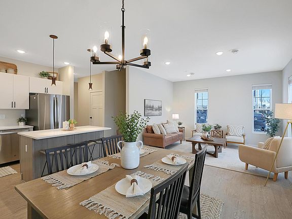 3rd image of 4756 Ironwood Cir
