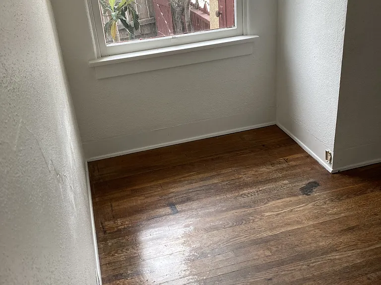 4438 Campus Ave #4438 — Photo 8