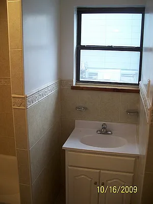 Rented by S&H Equities | media 16