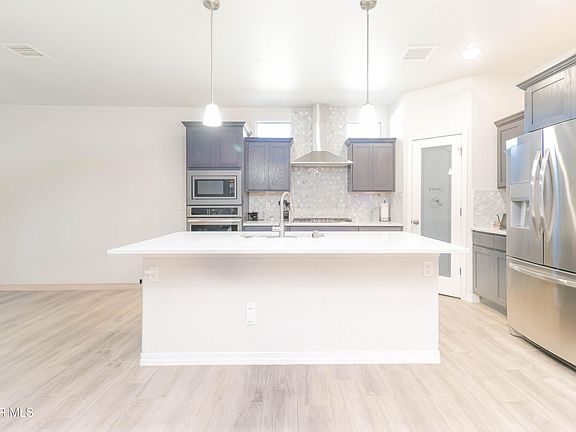 4th image of 1100 Nickel Hill Ave