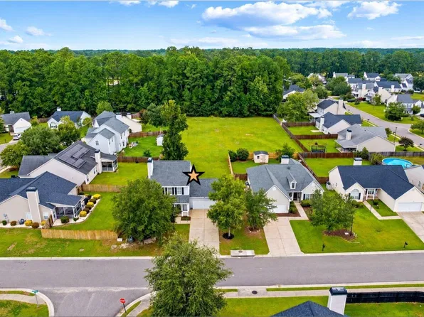 151 Highwoods Plantation Ave, Summerville, SC 29485