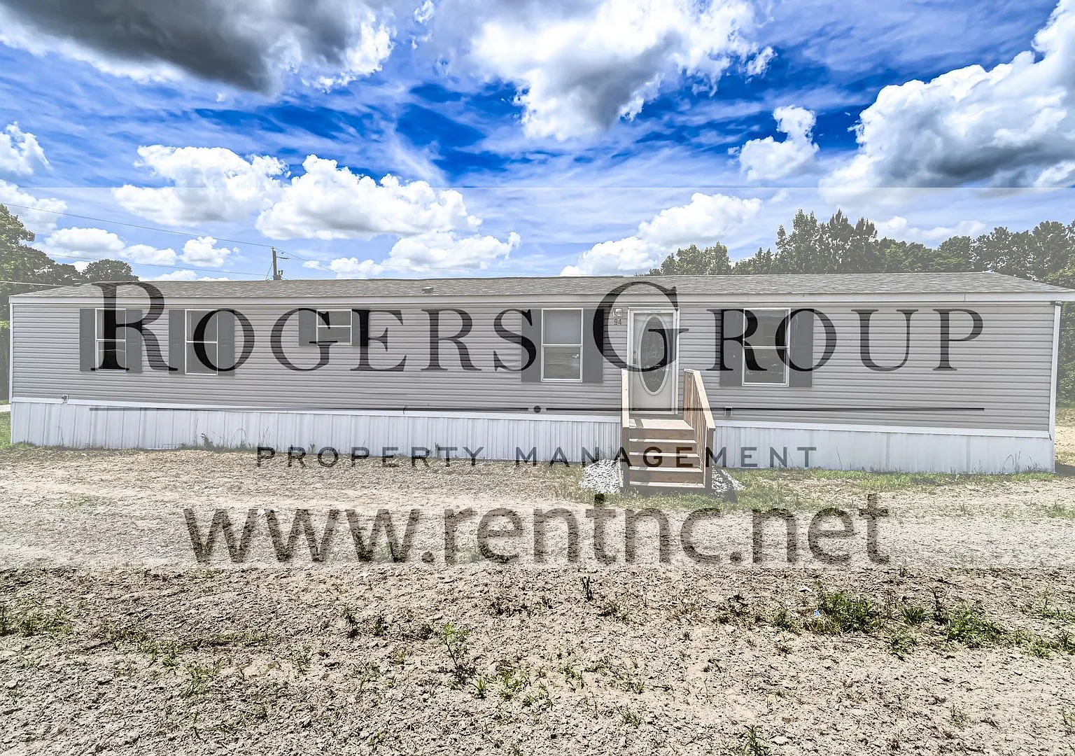 3 bed, 2.0 bath, 1200 sqft, $1,095 — Photo 1