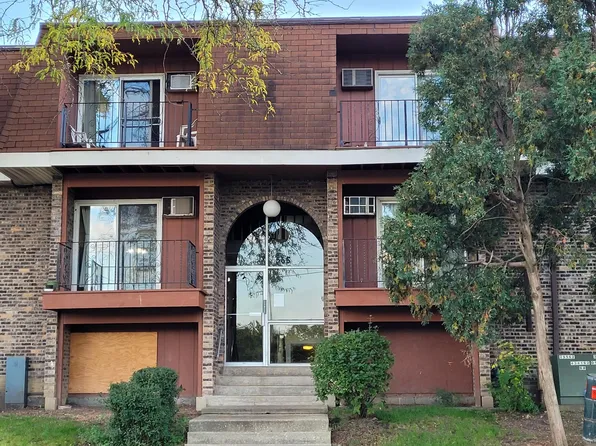 565 Heritage Dr APT 109, Hoffman Estates, IL 60169