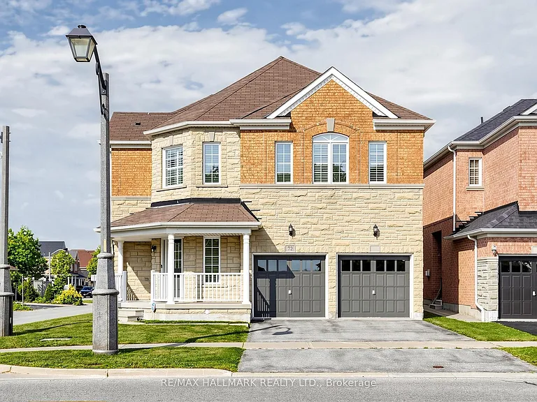 72 Middlecote Dr — Photo 1
