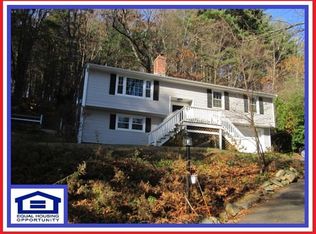 80 Murphy Rd, Hudson, MA 01749