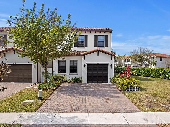 2nd image of 4021 Sycamore Cove