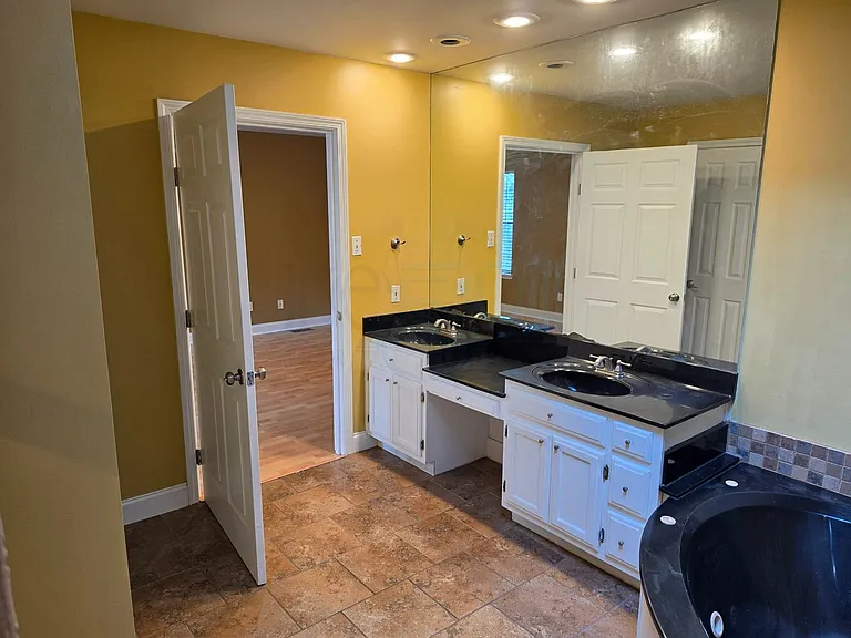 6 Woodlore Ct — Photo 39