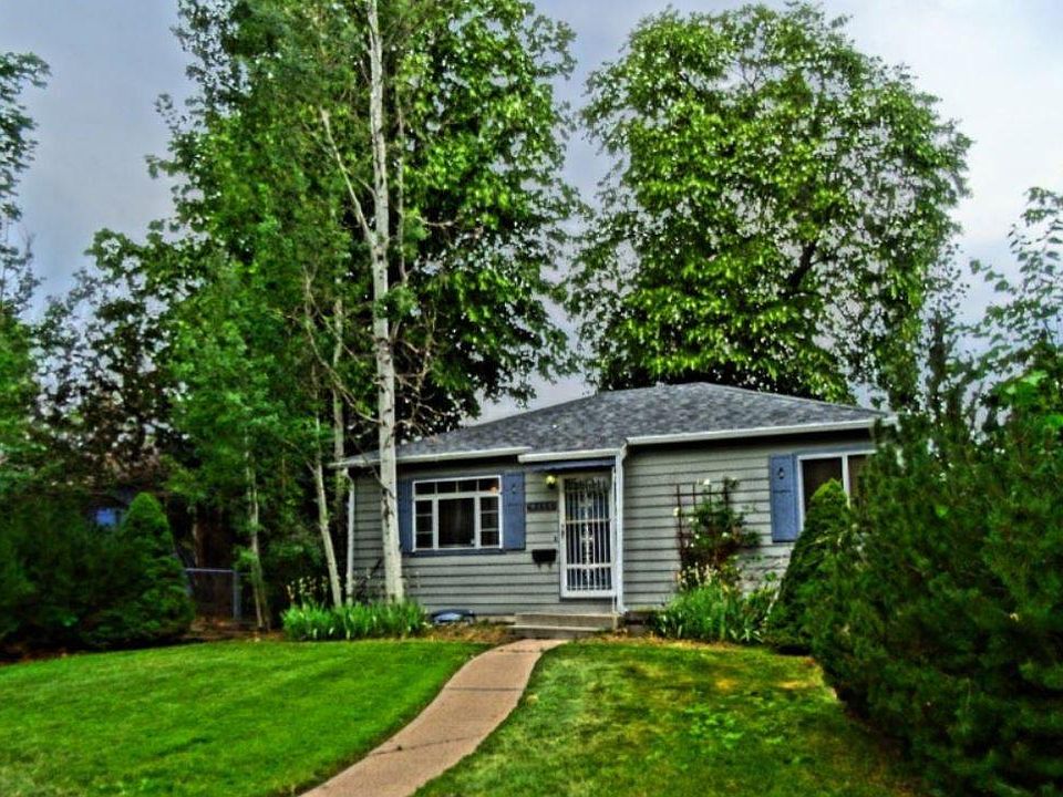 Great House on Ideal Block!