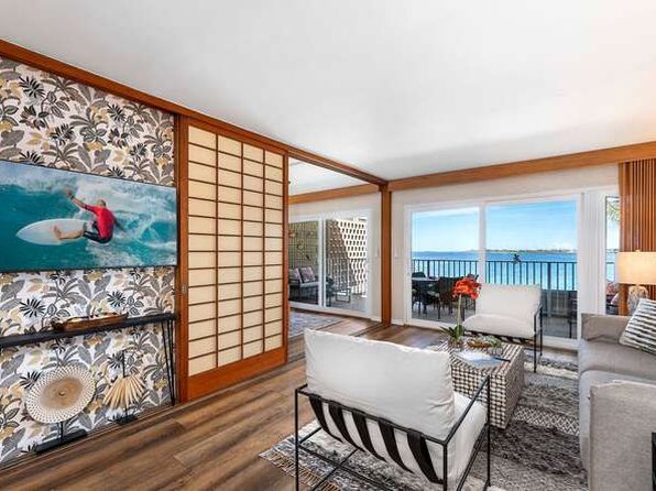 75-6016 Alii Dr APT 330