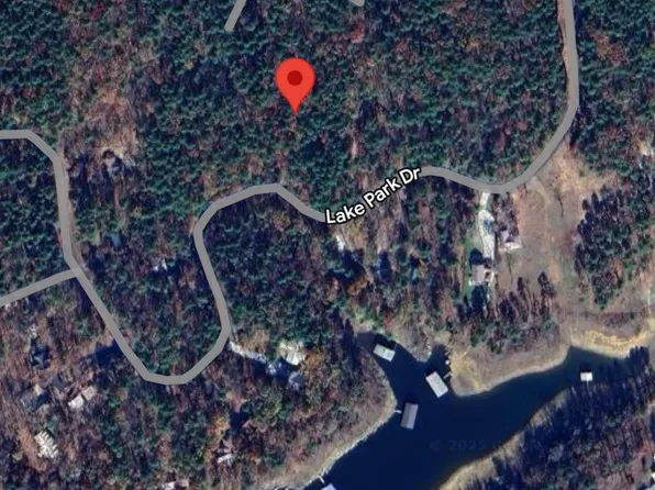 59 Lake Park Dr, Shirley, AR 72153