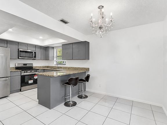 4th image of 3768 Mil Lake Court