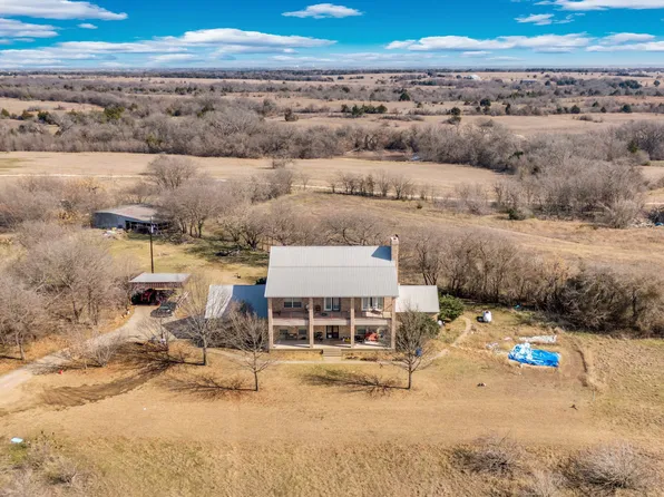 10400 Baucum Rd, Midlothian, TX 76065