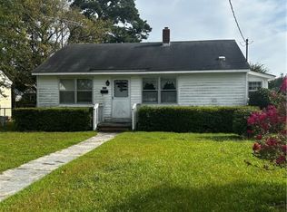 1012 9th St, Lumberton, NC 28358
