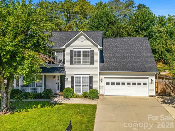 57 N Sunberry Trl, Fletcher, NC 28732