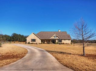 1479 Trebled Waters Trl, Driftwood, TX 78619