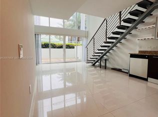 41 SE 5th St APT 703, Miami, FL 33131