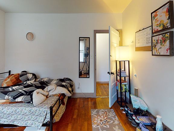 5th image of 9 Winship St APT 1