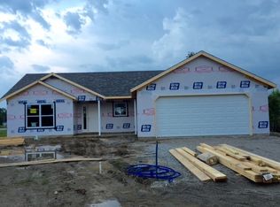1354 E Hanna St, Columbia City, IN 46725