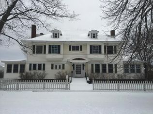 607 Peninsular Ave, Grayling, MI 49738