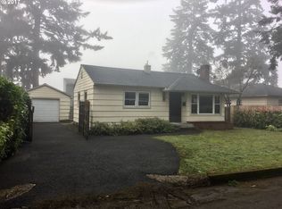 12026 Northeast Broadway, Portland, OR 97220