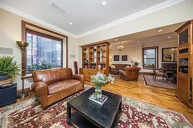 Sold by NestApple, Inc.