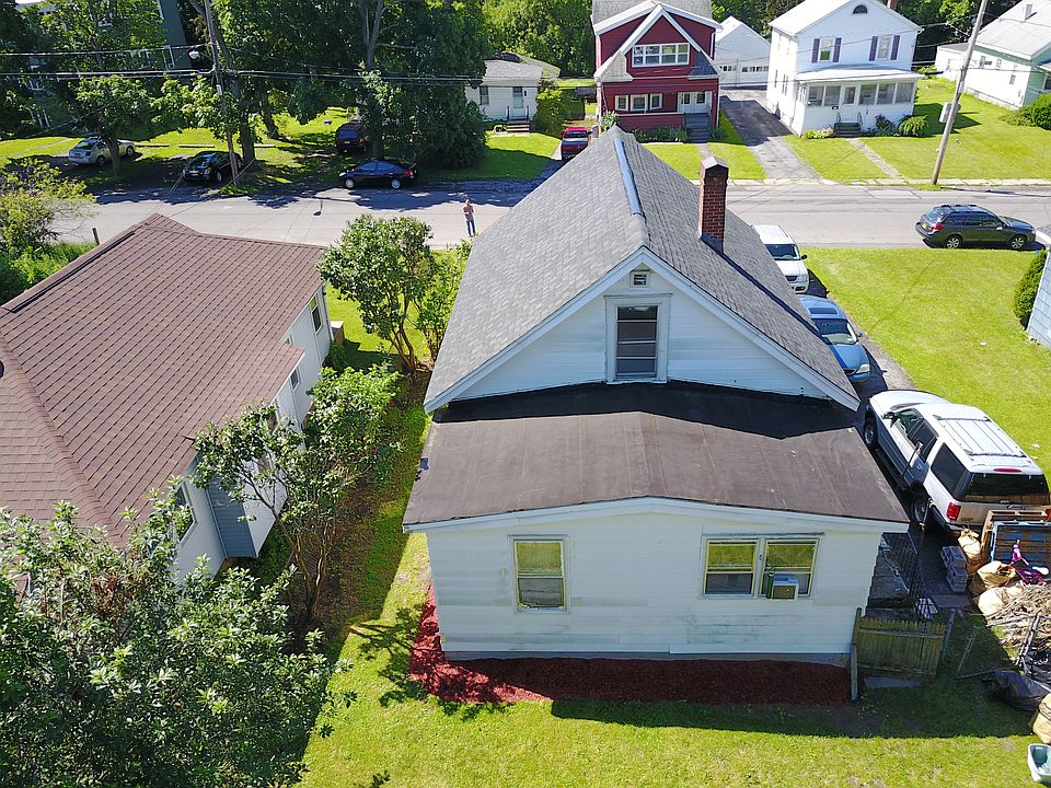 2nd image of 106 Brookfield Rd