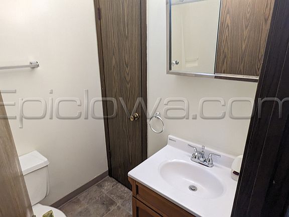 5th image of 20 N 10th Ave #14307618