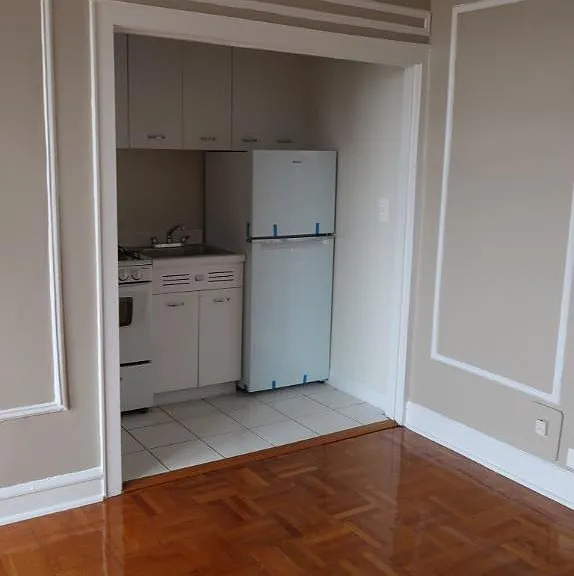 1209 W Sherwin Ave #1209-310 — Photo 14