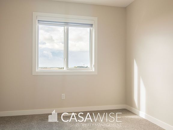 3rd image of 118 Awentia St