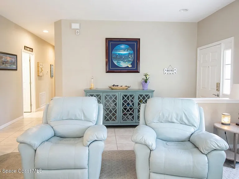 101 Majestic Bay Ave — Photo 22