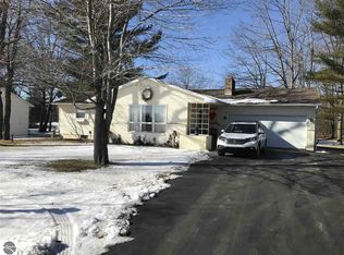 349 N Wilber Rd, Tawas City, MI 48763