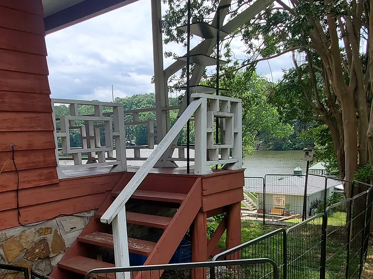 1807 Lakeshore Dr #C — Photo 4