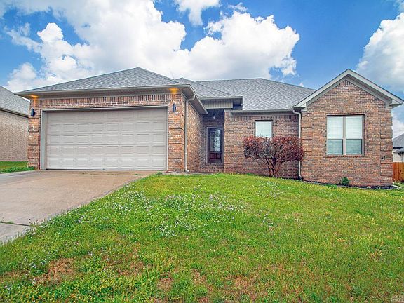 2nd image of 582 Crepe Myrtle Loop