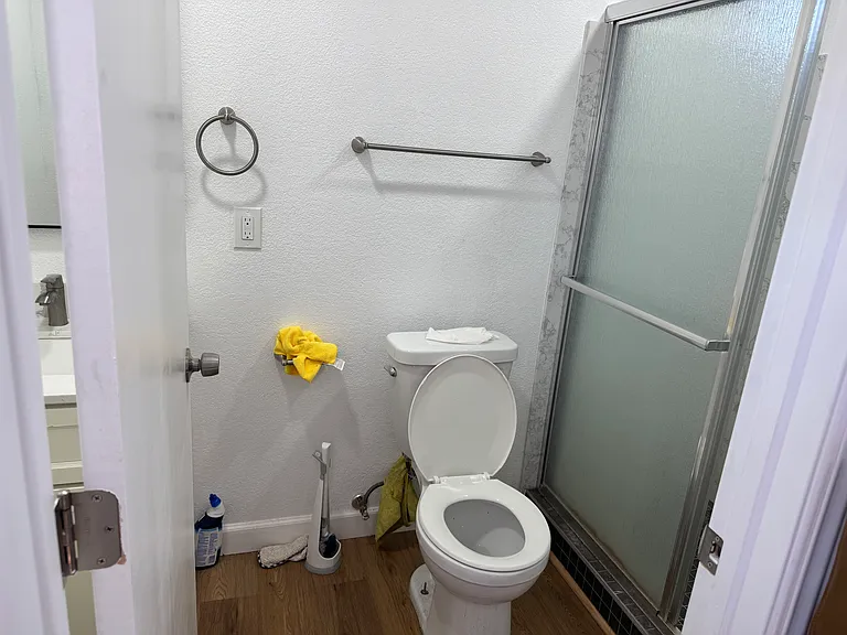 1451 Darlene Dr — Photo 2